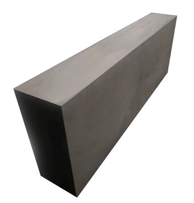 1.61 G/Cm3 Graphitblock mit glatter Vibration für Ofenteile oder Heizungselemente