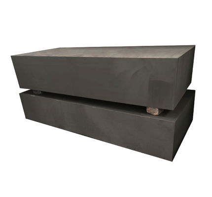 Dunkelgrauer EDM Graphit mit geringen Verlusten Isostatischer Graphitblock 1,78 g/cc Dichte