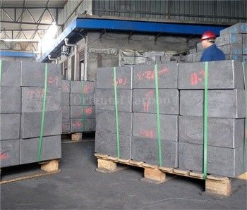 Isotropisch glatter Graphitblock 52 Mpa Biegefestigkeit für die EDM-Industrie